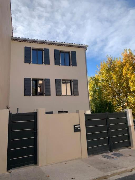 Le 2 Ter Apartman Puyloubier Kültér fotó